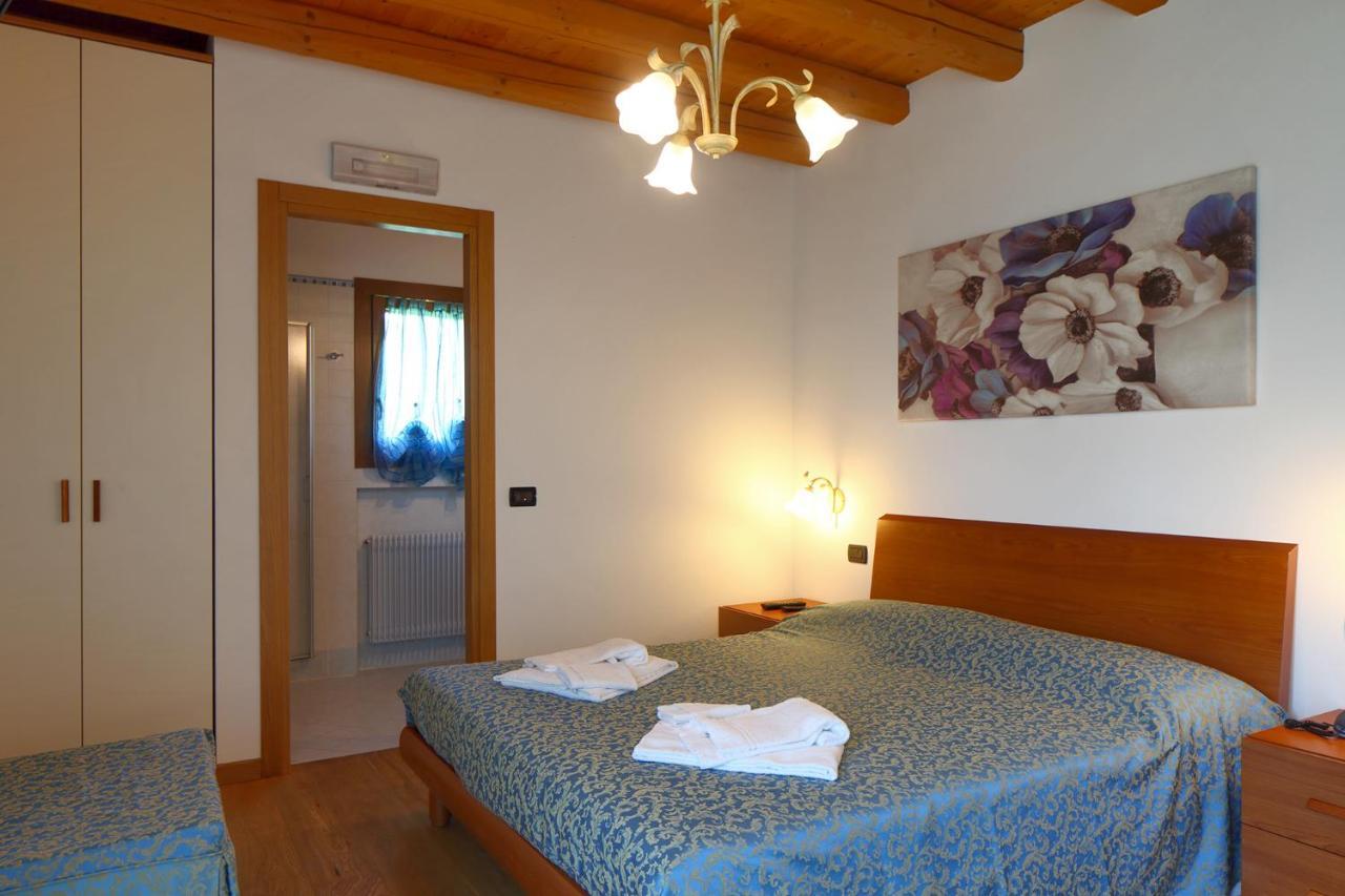 Agriturismo Moro Barel Vittorio Veneto Exterior photo