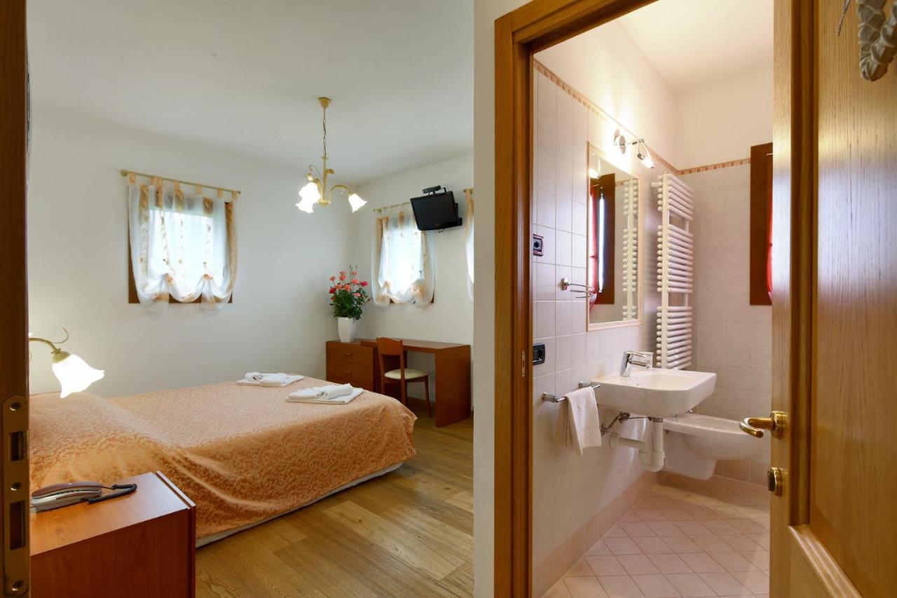 Agriturismo Moro Barel Vittorio Veneto Exterior photo